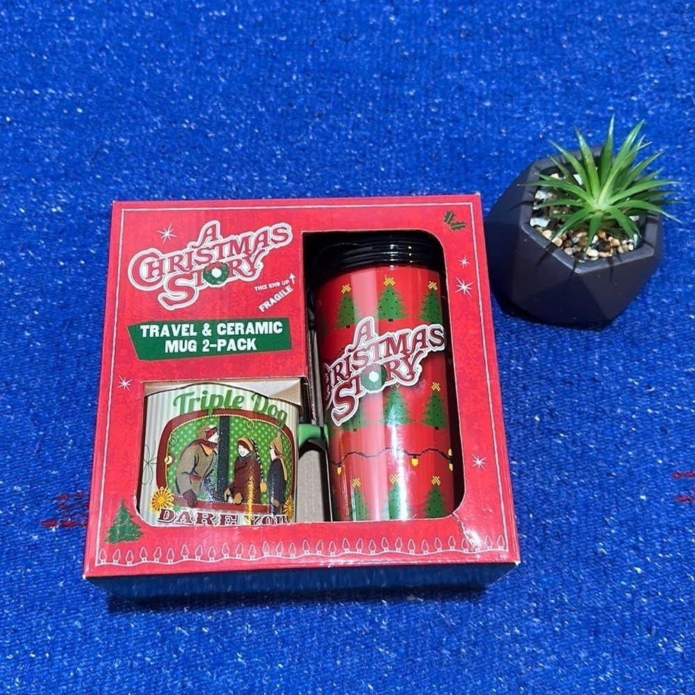 New in box A Christmas story travel & ceramic mug 2 pack